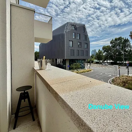 Vydrica - Danubeview Apartament *