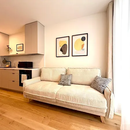 Vydrica - Danubeview Apartament